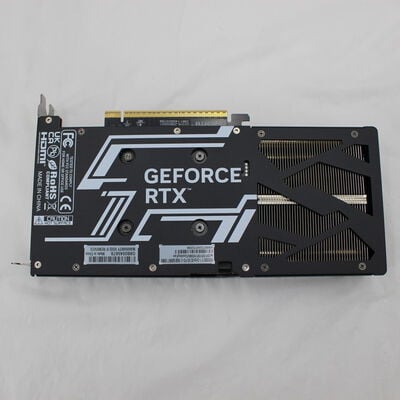 【通販センター】中古  玄人志向 GALAKURO GAMING GG-RTX5060Ti-E16GB/OC/DF/V2（RTX5060Ti 16GB） 3480039628 