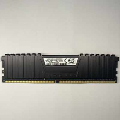 【博多店】中古  PC4-25600 16GB デスクトップ用(DDR4-3200) 140728 