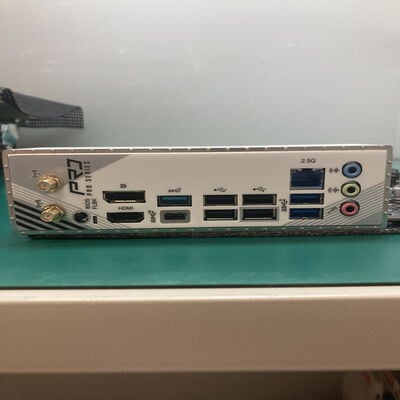 【浦添城間店(沖縄)】中古  ASRock B850M Pro RS WiFi (B850 AM5 mATX DDR5) 175469 