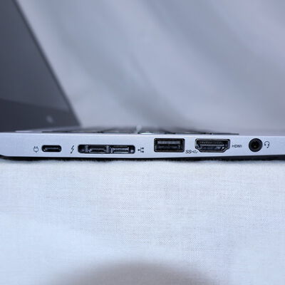 【通販センター】中古  【ジャンク品/保証無/返品質問不可】NEC VersaPro タイプVB　PC-VKM17BZC3 (Core i5 8350U/8GB/SSD256GB/-/オンボード/12.5ｲﾝﾁ/1366x768/Wi-Fi/WEBCAM/-) 176661 