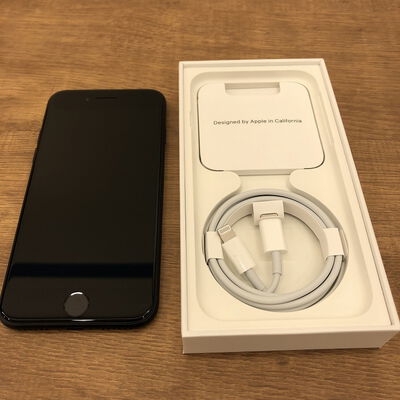 【宇都宮鶴田店】中古  【au版SIMフリー】Apple iPhoneSE 4.7インチ (第3世代) 64GB (ミッドナイト) MMYC3J/A 154842 