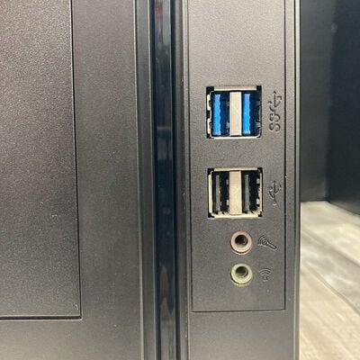 【広島店】中古  THIRDWAVE Slim Knight (Intel Celeron CPU G3900 2.80GHz/8GB/SSD128GB/なし/オンボード/W11H64 MAR) 1000804025 185062 