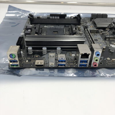 【福井日之出店】中古  ASRock B550 Phantom Gaming 4 (B550 AM4 ATX DDR4) 142933 