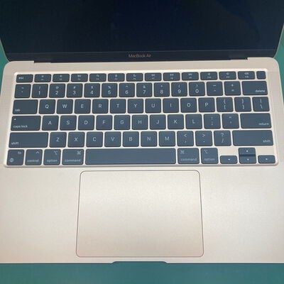 【浦添城間店(沖縄)】中古  Apple MacBook Air 2020 Z12B000G4 (Apple M1/16GB/SSD 512GB/13.3/2560 x 1600 Retina/Wifi) 198227 