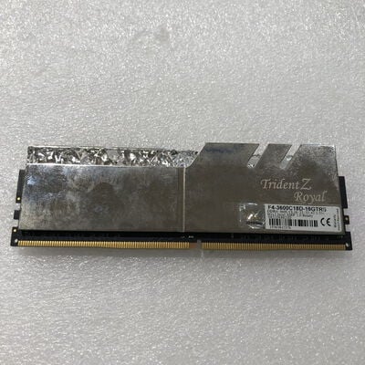 【甲府飯田店】中古  PC4-28800 8GB デスクトップ用 140733 