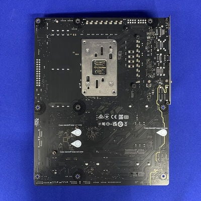 【横浜駅前店】中古  MSI MAG B650 TOMAHAWK WIFI (B650 AM5 ATX DDR5) 168272 
