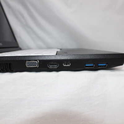 【通販センター】中古  FUJITSU LIFEBOOK A5511/G(Intel Core i5 1145G7 2.60GHz/16GB DDR4/SSD256GB/MULTI/オンボード/15.6/1920x1080/GbE/Wi-Fi/WEBCAM/W11H/VBT) 196503 