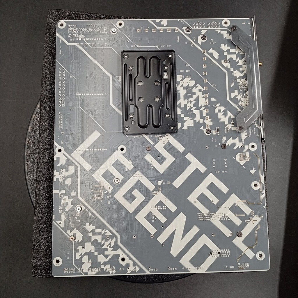 ASROCK B650 STEEL LEGEND WiFi 中古 ASRock B650 Steel Legend WiFi 価格比較 - 価格.com