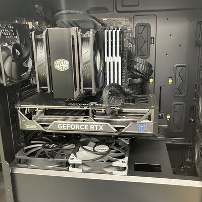 【熊本浜線店】中古  Original 自作PC(Ryzen 7 5700X3D/64GB/SSD1TB/RTX4070Ti/OS無) 5370000262【8/7価格改定!】 