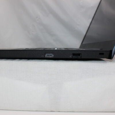 【通販センター】中古  Lenovo ThinkPad E15 Gen 1(Intel Core i5 10210U 1.60GHz/16GB DDR4/SSD512GB/-/オンボード/15.6/1920x1080/GbE/Wi-Fi/WEBCAM/W11H/VBT) 195566 