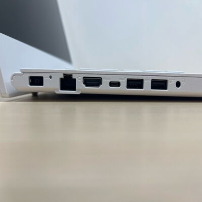 【静岡東瀬名店】中古  NEC PC-N1535AAW(Ryzen 3 3250U/4GB/SSD256GB/DVD-MULTI/オンボード/15.6/1920x1080) 5140001426 