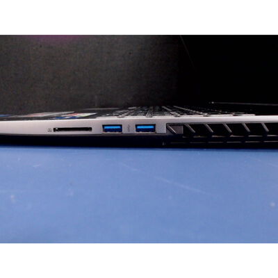 【前橋ｲﾝﾀｰｱｶﾏﾙ店】中古  THIRDWAVE　raytrek(i7-12700H/32GB/SSD1TB+2TB/RTX3060/W11H) 4540002487 