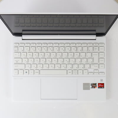 【通販センター】中古  HP Pavilion Aero Laptop 13-be2006AU (Ryzen 5 7535U/8GB/オンボード) 202948 