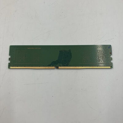 【なんば店】中古  PC4-25600 8GB デスクトップ用(DDR4-3200) 140727 