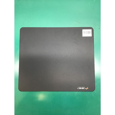 【浦添城間店(沖縄)】中古  ゲーミングガラスマウスパッド ブラック ( LEVEL&infin; LEV-MP03BK ) 4780001631 