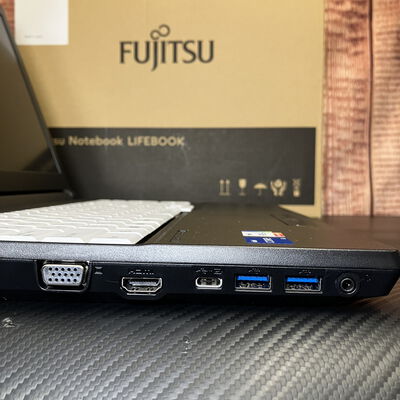 【富士青葉店】中古  Fujitsu LIFEBOOK A5513/RX (Core i5-1335U/16GB/SSD256GB/SMt/-/WLAN/15.6HD/W11P/-) 3240009573 