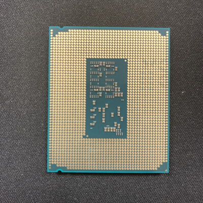 【大宮店】中古  INTEL Core Ultra 7 265K (1851/3.9G/30M/C20/T20) 