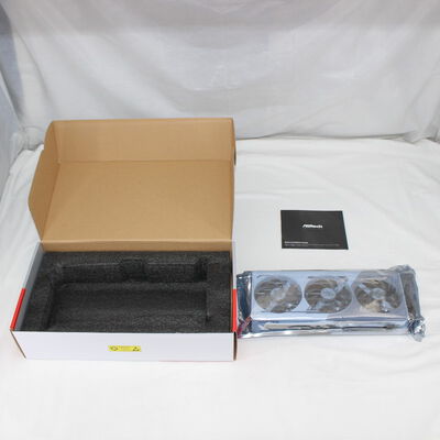 【通販センター】中古  ASRock RX9070XT SL 16G Steel Legend 16GB (RX9070XT 16G) 176937 