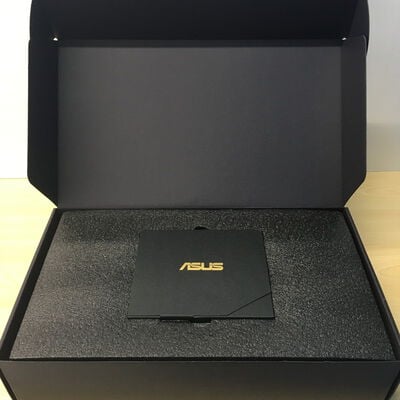 【博多店】中古  ASUS PROART-RTX4060-O8G (RTX4060 8G) 175579 