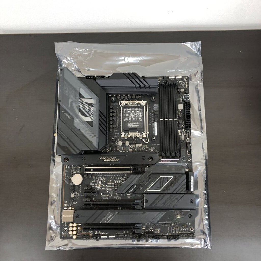 中古 ASUS ROG STRIX Z790-F GAMING WIFI (Z790 1700 ATX DDR5) 175321