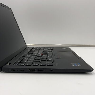 【福井日之出店】中古  Lenovo ThinkPad X13 Gen 3 (Core i7-1260P/16GB/SSD256GB/-/-/WLAN/13.3UWXGA/W11P/-) 3240009492 