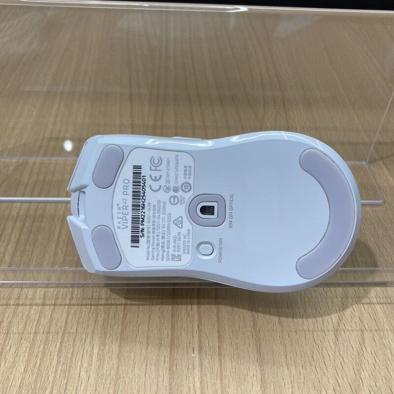 中古 Razer Viper V2 Pro White (RZ01-04390200-R3A1) 178396