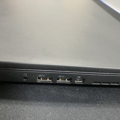 【大宮店】中古  Lenovo ThinkPad P52　20MAS12700 (Core i7 8750H/16GB/SSD512GB/-/NVIDIA Quadro P1000 4GB/15.6ｲﾝﾁ/1920x1080/Wi-Fi/WEBCAM/W11H64) 176658 