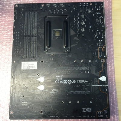 【博多店】中古  MSI MPG X570 GAMING PRO CARBON WIFI(X570 AM4 ATX) 140051 