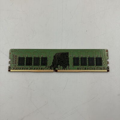 【なんば店】中古  PC4-21300 16GB デスクトップ用(DDR4-2666) 135638 