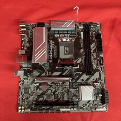 【千葉店】中古  GIGABYTE B860M D2H (B860 1851 mATX DDR5) 175458 