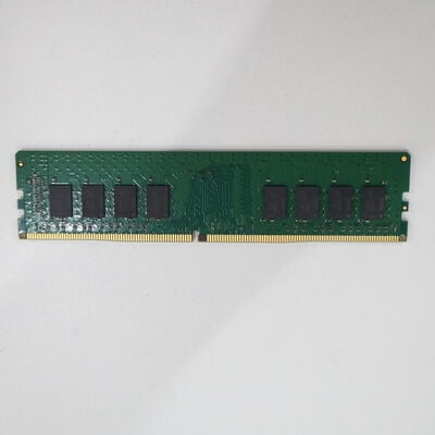 【通販センター】中古  PC4-19200 16GB デスクトップ用(DDR4-2400) 135639 