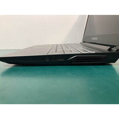 【富山本郷店】中古  GIGABYTE A5 K1 (AMD Ryzen 5 5600H/32GB/RTX3060/SSD 512GB/-/15.6inch/LAN+WLAN/WebCAM/Win 11 Home/-) 4760000988 