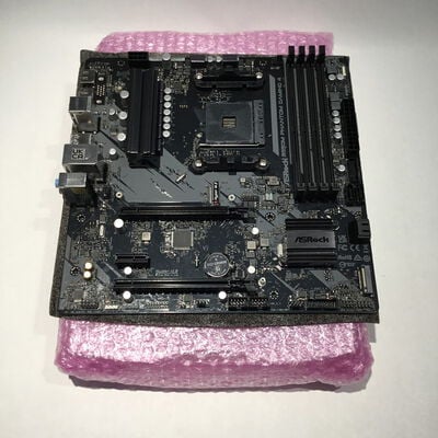 【松山環状枝松店】中古  ASRock B550M Phantom Gaming 4 (B550 AM4 mATX DDR4) 4560001076 