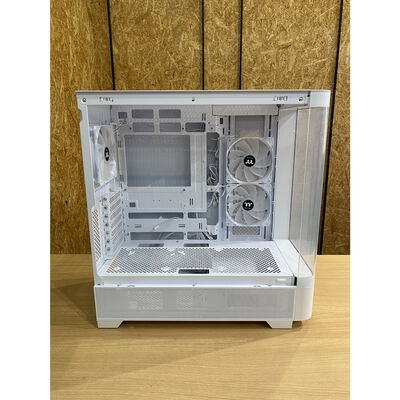 【座間相武台】中古  Thermaltake CA-11G-00M6WN-00(View 290 ATX ｶﾞﾗｽWH) 4510002978 