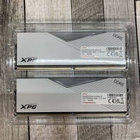 中古  ADT AX5U6000C3016G-DCLARWH-DP(DDR5-6000 16GBx2) 3320005282 