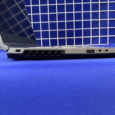 【横浜駅前店】中古  THIRDWAVE GALLERIA RL7C-R45-5N (Intel Core i7-13620H/16GB/RTX4050/W11H/有線LAN◯無線LAN◯) 3400009057 