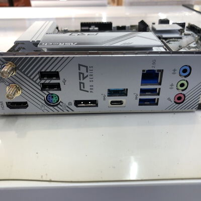 【姫路店】中古  ASRock B760M Pro RS/D4 WiFi (B760 1700 mATX DDR4) 4740000941 