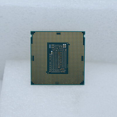 【通販センター】中古  Intel Core i7 9700F (1151/3.00GHz/12M/C8/T8) 140317 