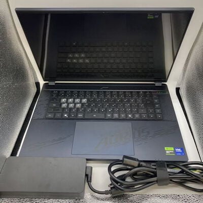 【八王子店】中古  GIGA-BYTE AORUS MASTER 16 AM6H 1230010632 