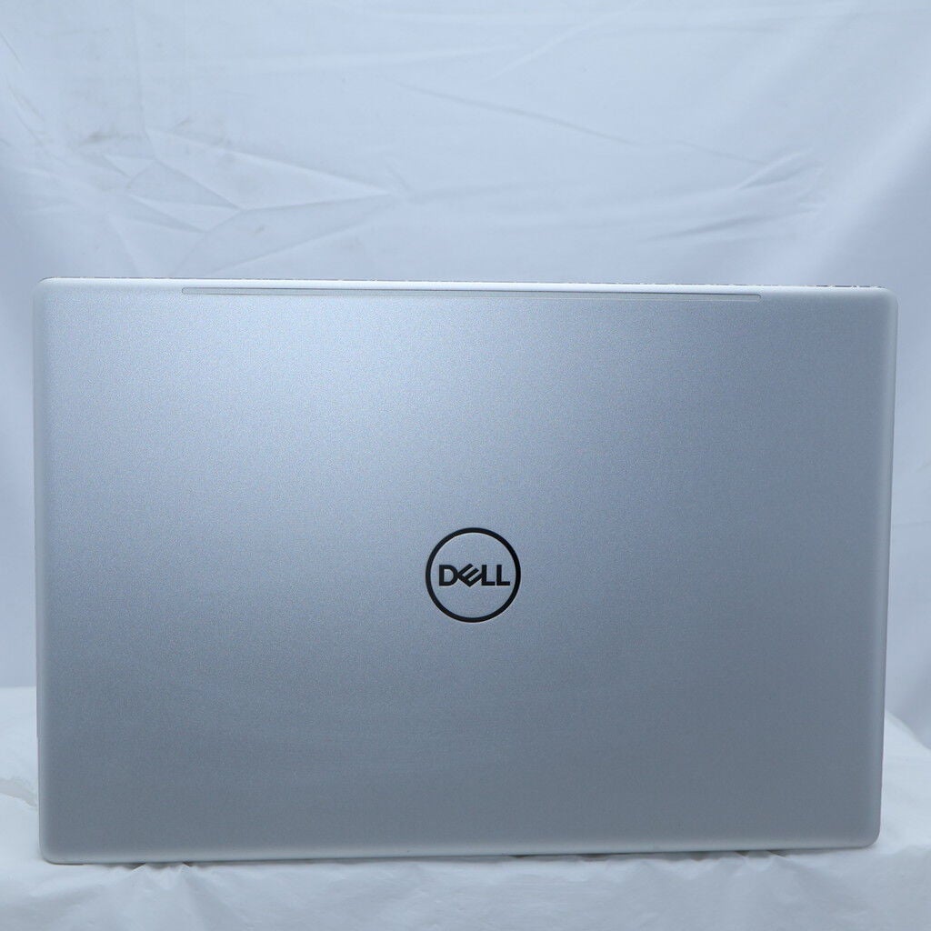 中古 DELL Inspiron 7570 (Core i7-8550U/8GB/940MX 4GB) 202893