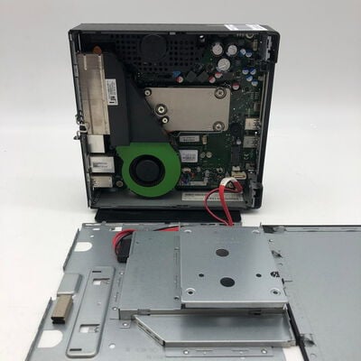 【大分店】中古  FUJITSU　FMVB1501M(i3 10100T/8GB/SSD250GB/W11P) 4860001241 