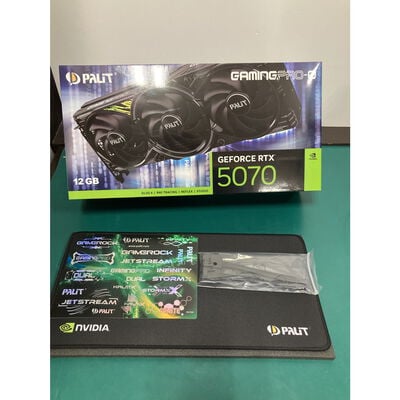 【富山本郷店】中古  Palit NE75070019K9-GB2050U(RTX5070 GamingPro-S) 4760001069 
