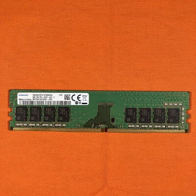 【なんば店】中古  PC4-19200 8GB デスクトップ用_ 184886 