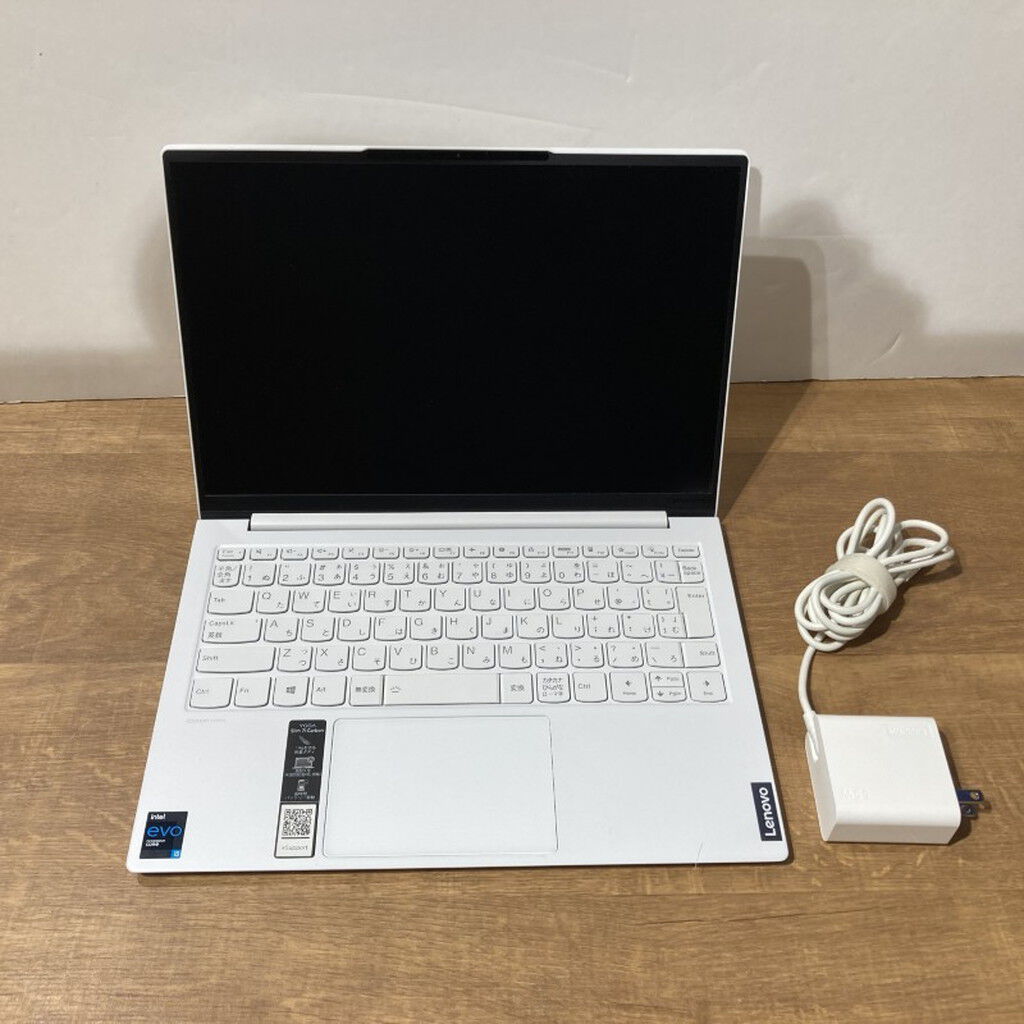 中古 Lenovo Yoga Slim 7 Carbon 13ITL5 (Intel Core i5-1135G7/8GB