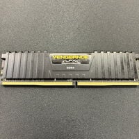 中古  PC4-21300 8GB デスクトップ用(DDR4-2666) 126165 