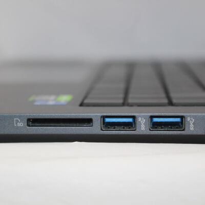 【通販センター】中古  THIRDWAVE GALLERIA UL7C-R37 200005 