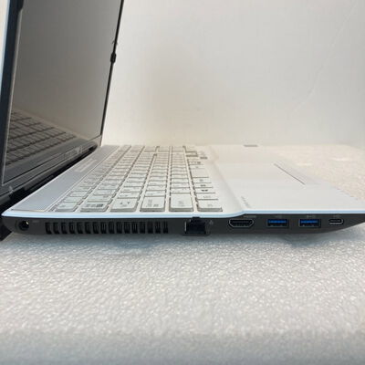 【京都店】中古  富士通 LIFEBOOK FMVA53D3WG (Core i7-8565U/8GB/SSD512GB+HDD1TB/BD-RE/オンボード/15.6/1920x1080/W10H) 3180007063 
