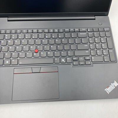 【なんば店】中古  LENOVO ThinkPad E16(Ultra 7 155U/16GB/SSD512GB/W11P) 3280023298 