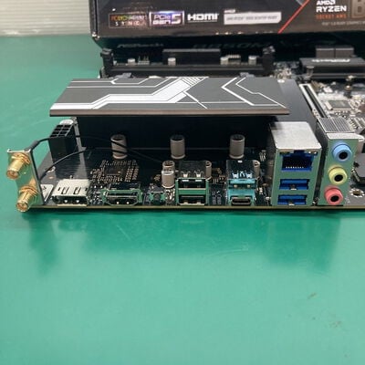 【浦添城間店(沖縄)】中古  ASRock B850M-X WiFi R2.0(B850M AM5 mATX DDR5) 3480039157 