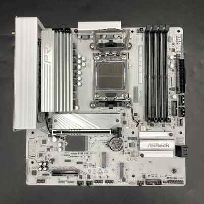 【熊本浜線店】中古  ASRock B850M Pro RS WiFi White (B850 AM5 mATX) 5370000807 